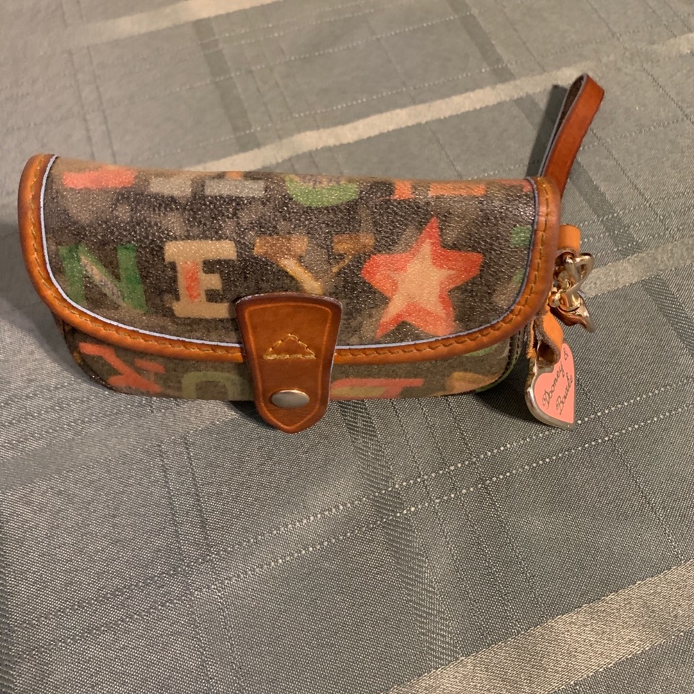 Dooney Bourke wristlet